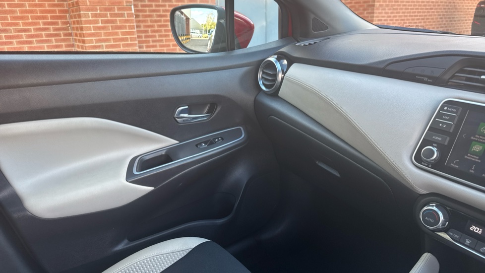 Nissan Micra 1.0 IG-T 92 Tekna 5dr Petrol Hatchback - Image 34