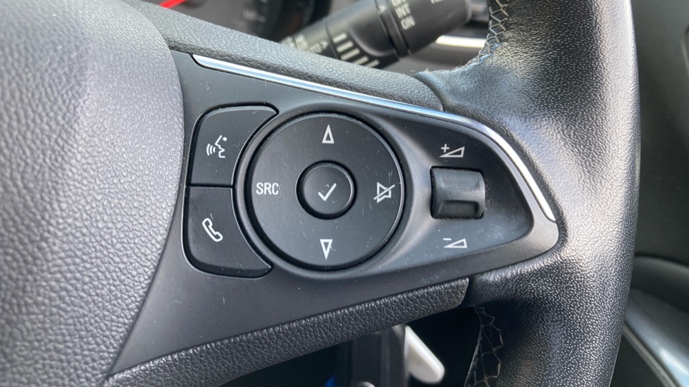 Vauxhall Grandland X 1.2 Turbo SRi Nav 5dr Auto Petrol Hatchback - Image 22