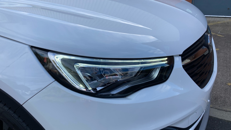 Vauxhall Grandland X 1.2 Turbo SRi Nav 5dr Auto Petrol Hatchback - Image 36