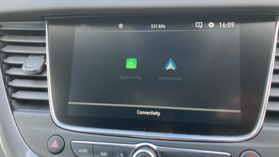 Vauxhall Grandland X 1.2 Turbo SRi Nav 5dr Auto Petrol Hatchback - Image 57