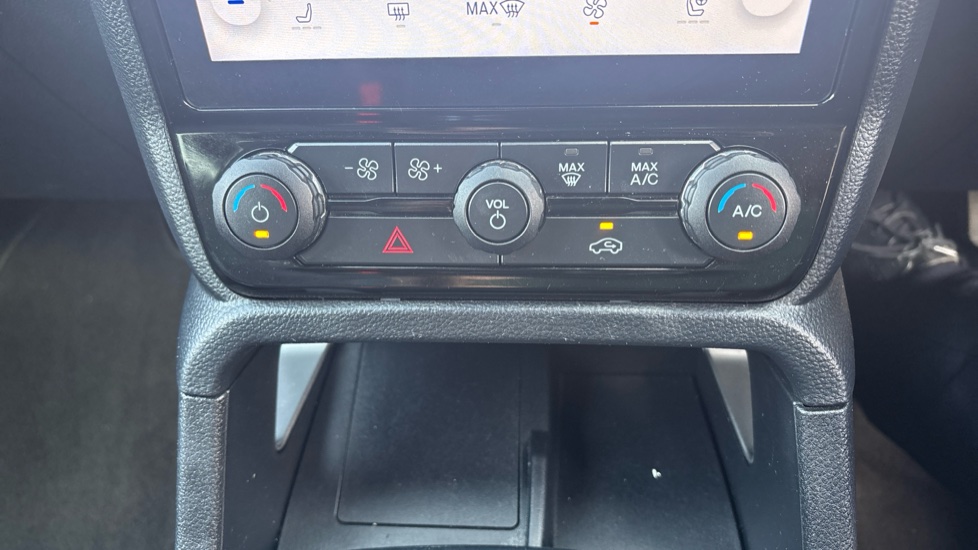 Ford Ranger Diesel Pick Up Double Cab Wildtrak 2.0 EcoBlue 205 Auto - Image 44