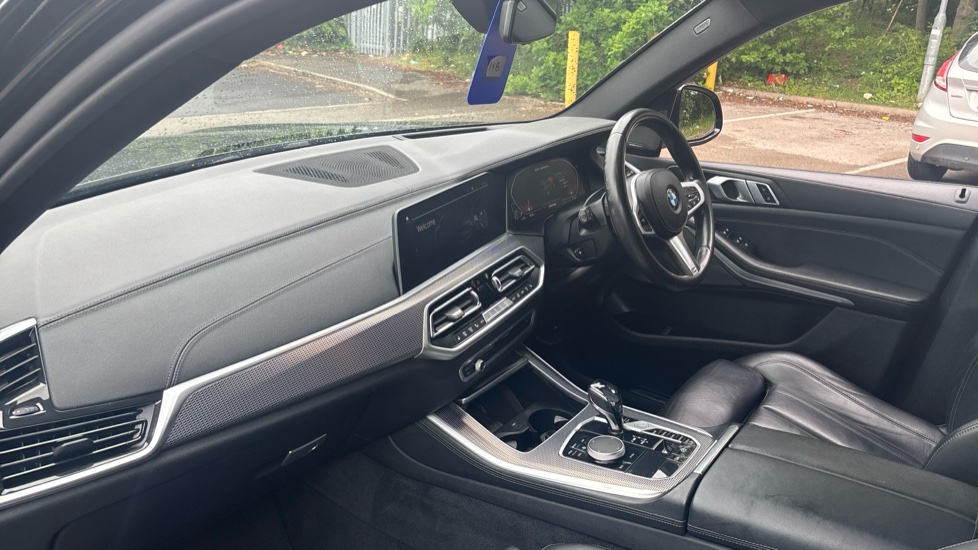 BMW X5 xDrive M50d 5dr Auto Diesel Estate - Image 9