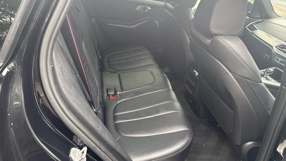 BMW X5 xDrive M50d 5dr Auto Diesel Estate - Image 45