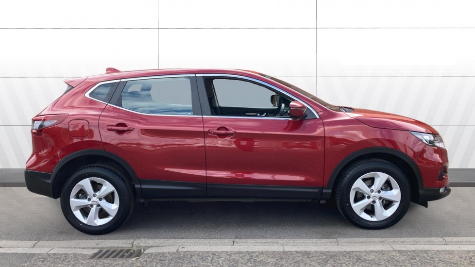 Nissan Qashqai 1.3 DiG-T Acenta Premium 5dr Petrol Hatchback - Image 5