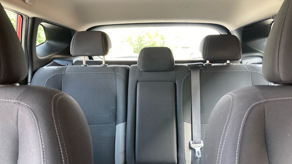 Nissan Qashqai 1.3 DiG-T Acenta Premium 5dr Petrol Hatchback - Image 15