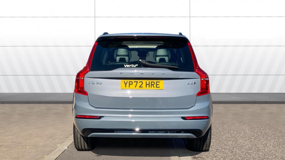 Volvo XC90 2.0 B5D [235] Plus Dark 5dr AWD Geartronic Diesel Estate - Image 6
