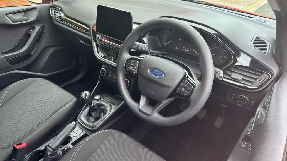Ford Fiesta 1.0 EcoBoost Hybrid mHEV 125 Trend 5dr Petrol Hatchback - Image 11