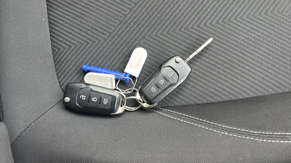 Ford Fiesta 1.0 EcoBoost Hybrid mHEV 125 Trend 5dr Petrol Hatchback - Image 20
