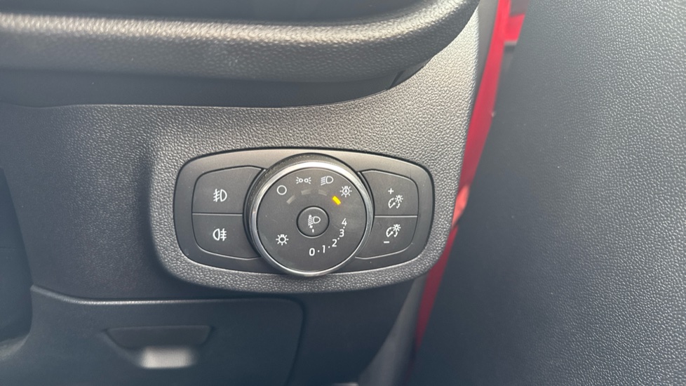 Ford Fiesta 1.0 EcoBoost Hybrid mHEV 125 Trend 5dr Petrol Hatchback - Image 24
