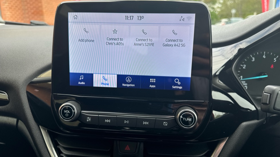 Ford Fiesta 1.0 EcoBoost Hybrid mHEV 125 Trend 5dr Petrol Hatchback - Image 31