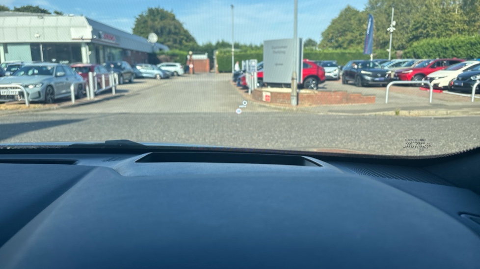 Nissan Qashqai 1.3 DiG-T MH Tekna 5dr Petrol Hatchback - Image 49