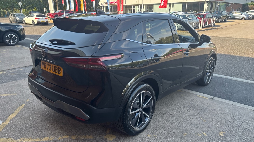 Nissan Qashqai 1.3 DiG-T MH Tekna 5dr Petrol Hatchback - Image 53