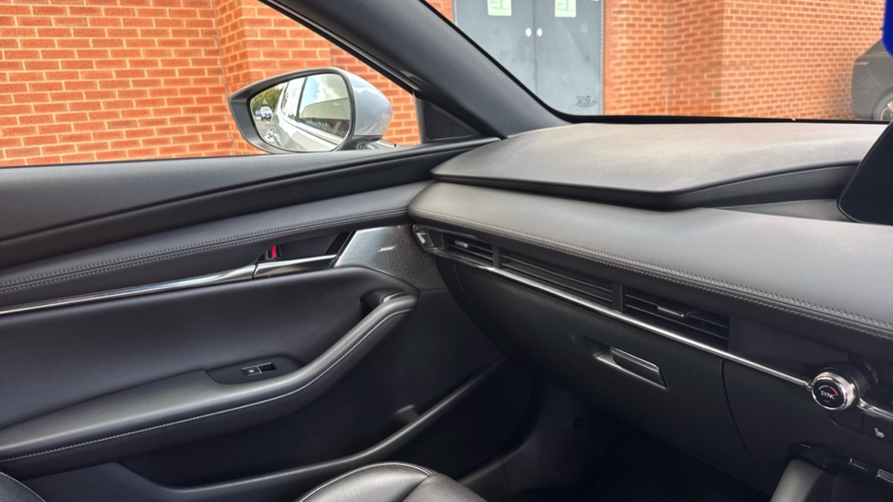 Mazda 3 2.0 Skyactiv G MHEV GT Sport 5dr Petrol Hatchback - Image 33