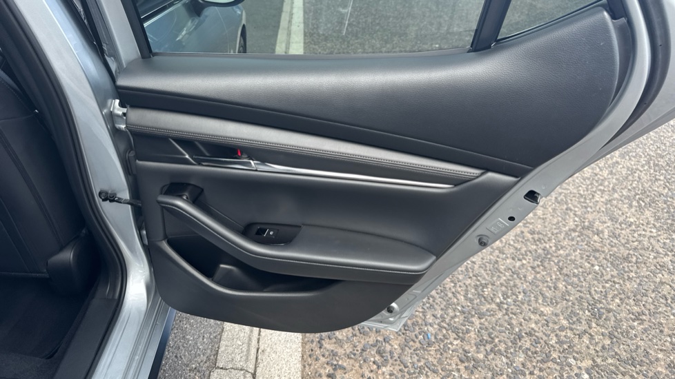 Mazda 3 2.0 Skyactiv G MHEV GT Sport 5dr Petrol Hatchback - Image 36