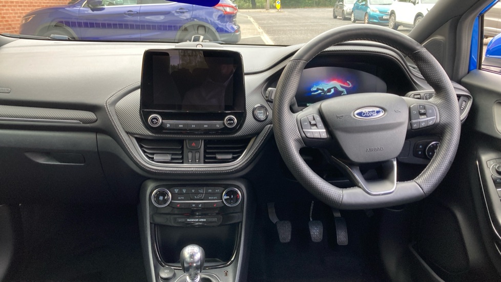 Ford Puma 1.0 EcoBoost Hybrid mHEV ST-Line Vignale 5dr Petrol Hatchback - Image 10