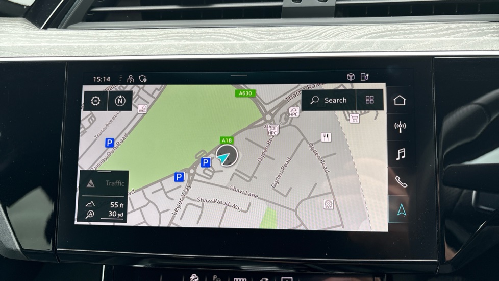 Audi e-tron 230kW 50 Quattro 71kWh Black Edition 5dr Auto Electric Estate - Image 12
