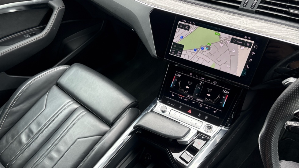 Audi e-tron 230kW 50 Quattro 71kWh Black Edition 5dr Auto Electric Estate - Image 14