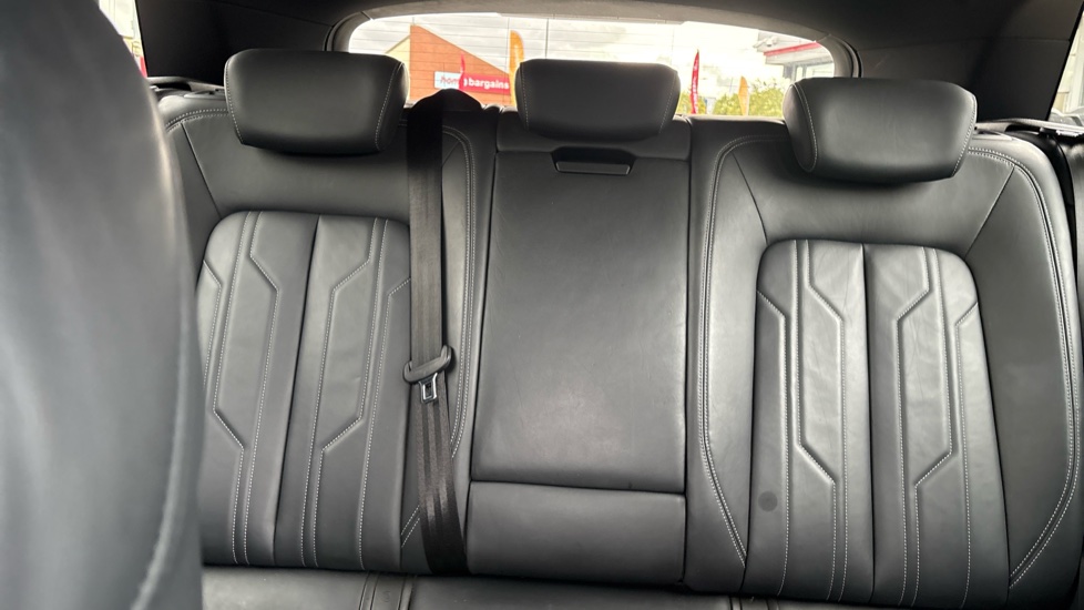 Audi e-tron 230kW 50 Quattro 71kWh Black Edition 5dr Auto Electric Estate - Image 15