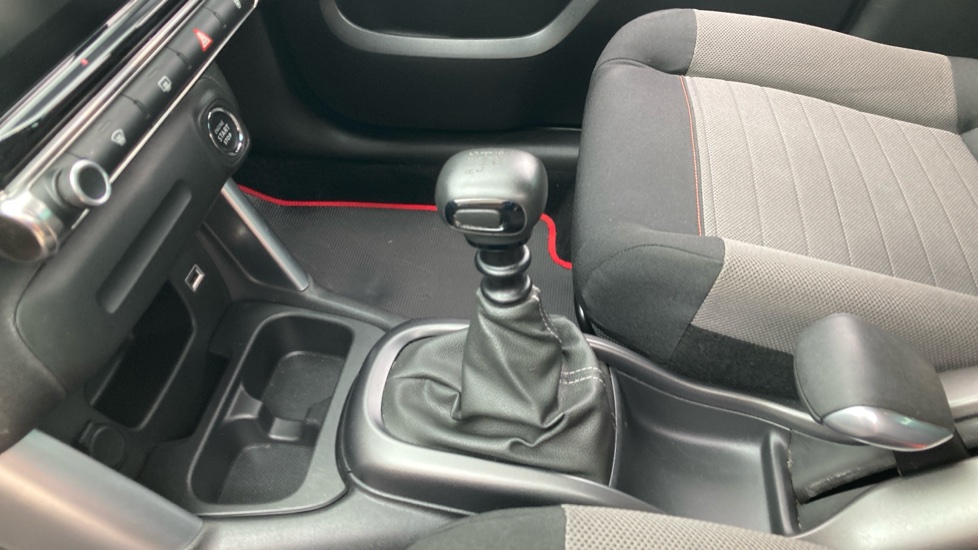 Citroen C3 Aircross 1.2 PureTech 110 Shine Plus 5dr Petrol Hatchback - Image 13
