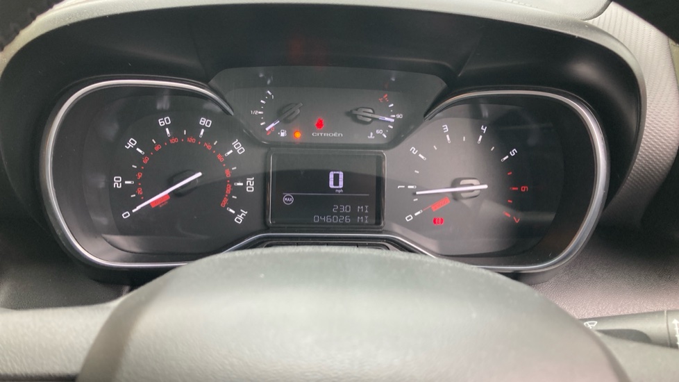 Citroen C3 Aircross 1.2 PureTech 110 Shine Plus 5dr Petrol Hatchback - Image 18