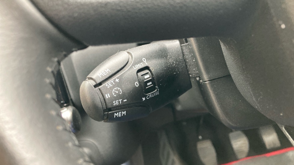 Citroen C3 Aircross 1.2 PureTech 110 Shine Plus 5dr Petrol Hatchback - Image 23