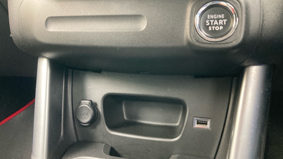 Citroen C3 Aircross 1.2 PureTech 110 Shine Plus 5dr Petrol Hatchback - Image 29