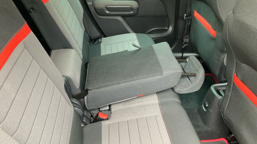 Citroen C3 Aircross 1.2 PureTech 110 Shine Plus 5dr Petrol Hatchback - Image 38