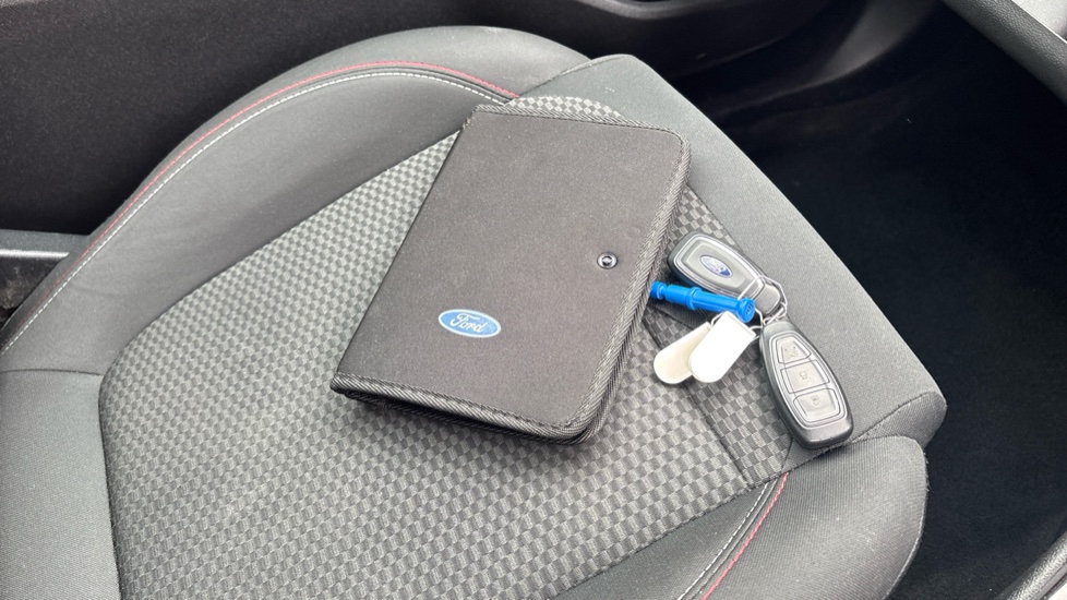 Ford Fiesta 1.0 EcoBoost 125 ST-Line 3dr Petrol Hatchback - Image 19
