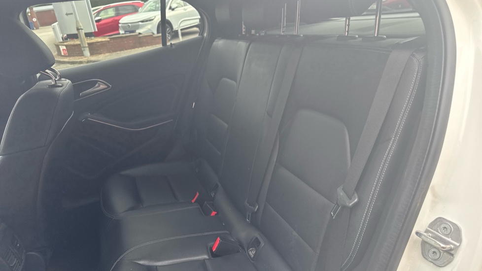 Mercedes-Benz GLA 200 Sport Premium Plus 5dr Auto Petrol Hatchback - Image 16