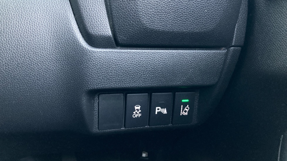 Honda Jazz 1.3 i-VTEC EX Navi 5dr CVT Petrol Hatchback - Image 25