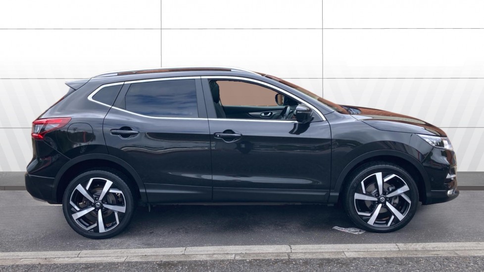 Nissan Qashqai 1.7 dCi Tekna 5dr Diesel Hatchback - Image 5