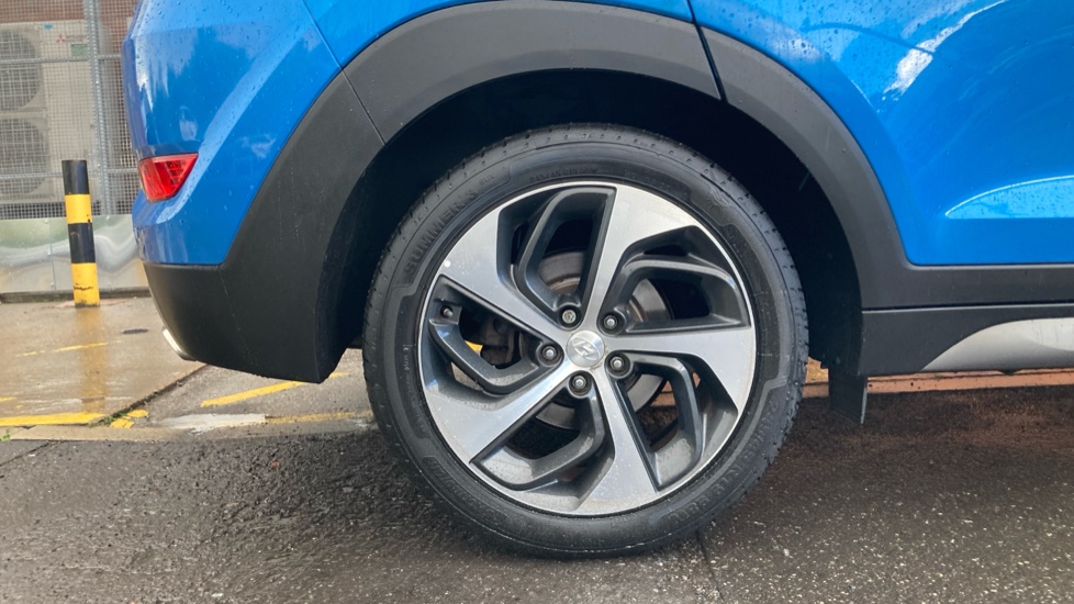 Hyundai TUCSON 2.0 CRDi Premium 5dr Diesel Estate - Image 7