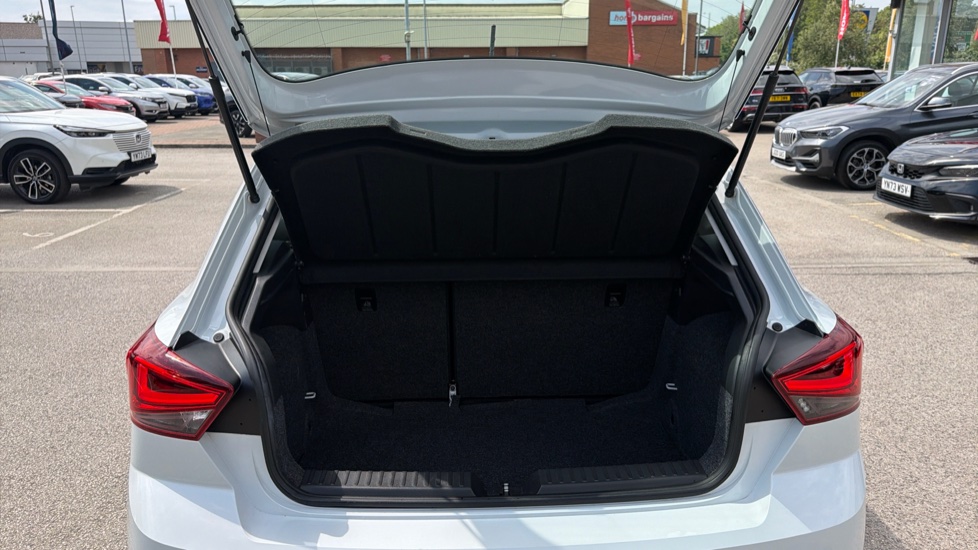 SEAT Ibiza 1.0 SE Technology [EZ] 5dr Petrol Hatchback - Image 4