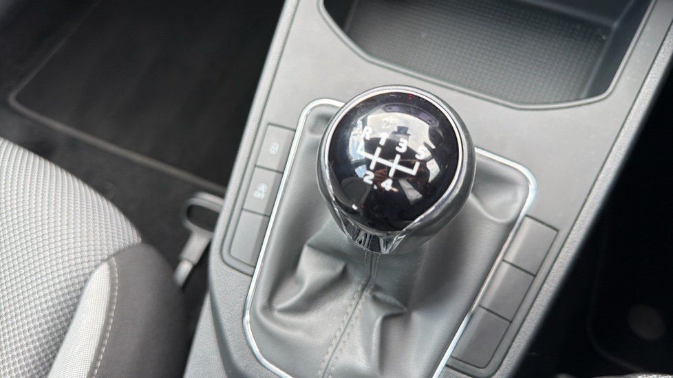SEAT Ibiza 1.0 SE Technology [EZ] 5dr Petrol Hatchback - Image 36