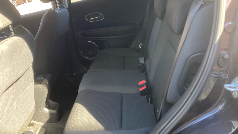 Honda HR-V 1.5 i-VTEC SE 5dr Petrol Hatchback - Image 16
