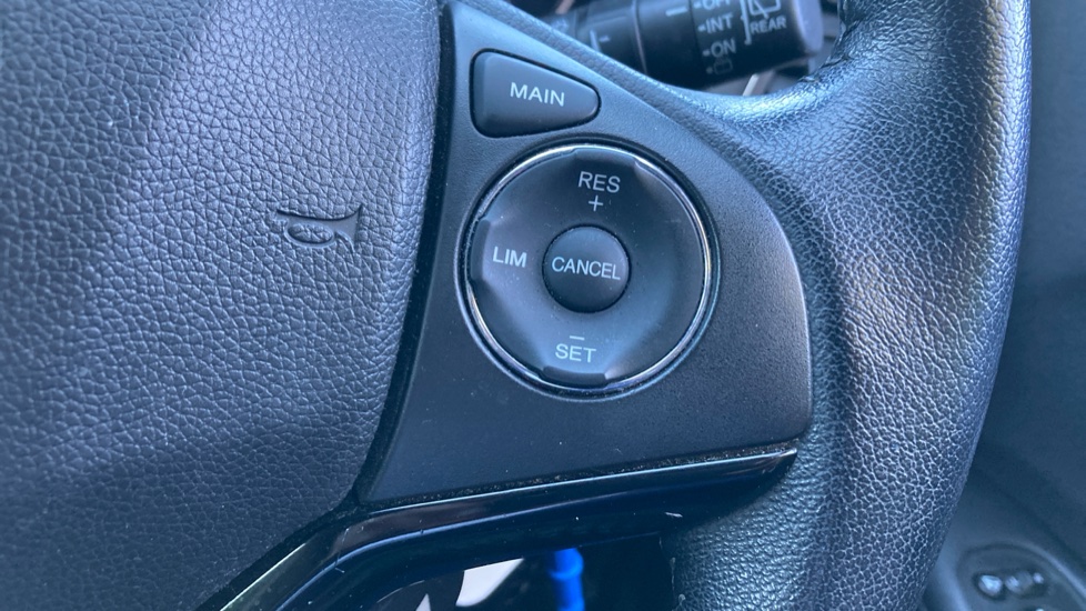 Honda HR-V 1.5 i-VTEC SE 5dr Petrol Hatchback - Image 26