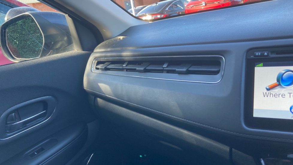 Honda HR-V 1.5 i-VTEC SE 5dr Petrol Hatchback - Image 35