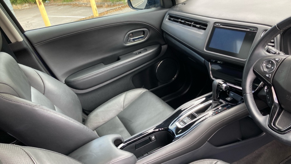 Honda HR-V 1.5 i-VTEC EX CVT 5dr Petrol Hatchback - Image 14