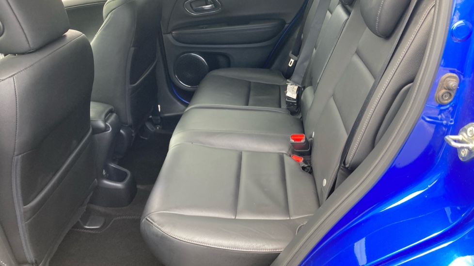 Honda HR-V 1.5 i-VTEC EX CVT 5dr Petrol Hatchback - Image 16
