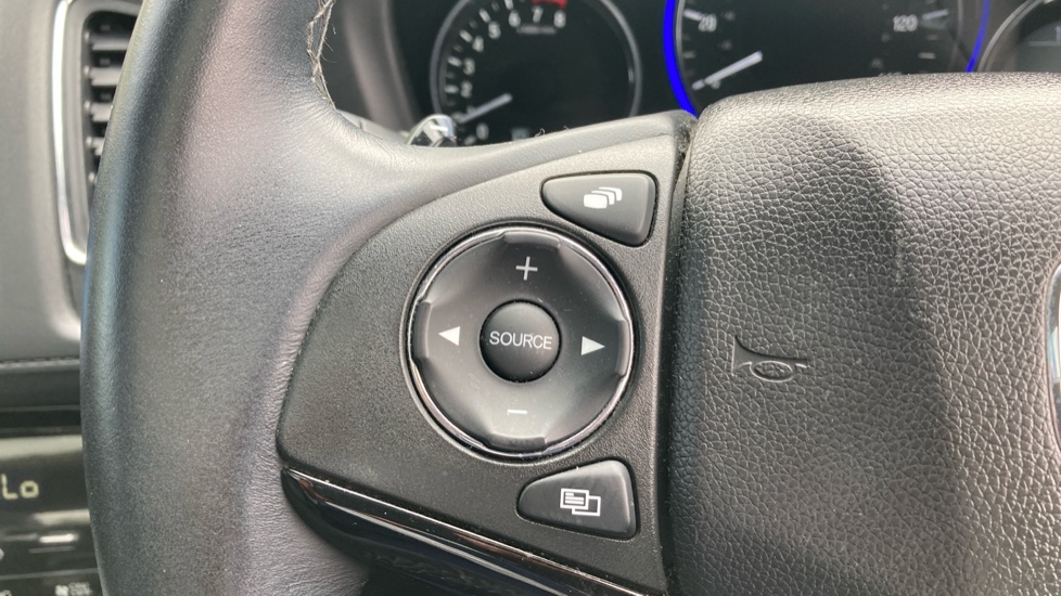 Honda HR-V 1.5 i-VTEC EX CVT 5dr Petrol Hatchback - Image 22