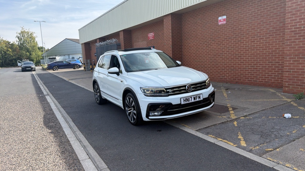 Volkswagen Tiguan 2.0 TDi 190 4Motion R-Line 5dr DSG Diesel Estate - Image 27