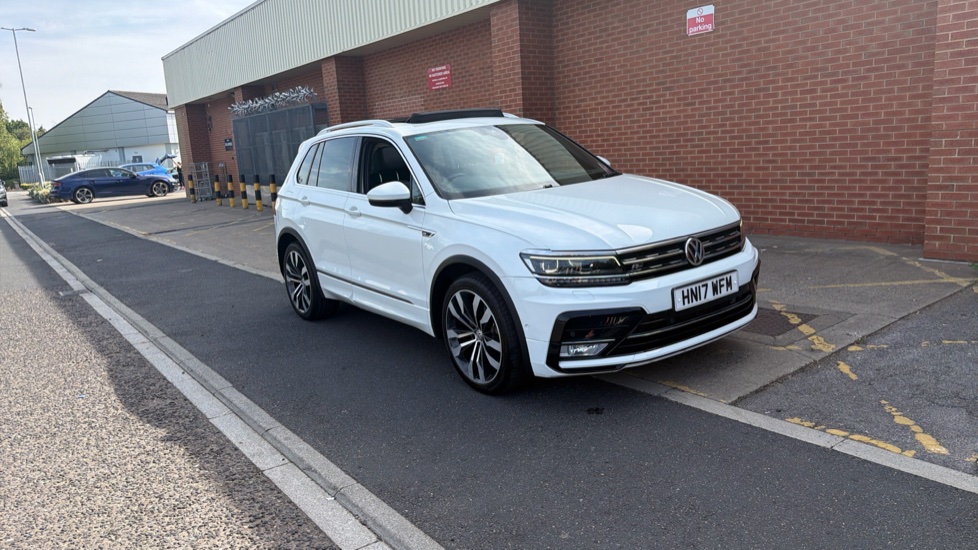 Volkswagen Tiguan 2.0 TDi 190 4Motion R-Line 5dr DSG Diesel Estate - Image 28