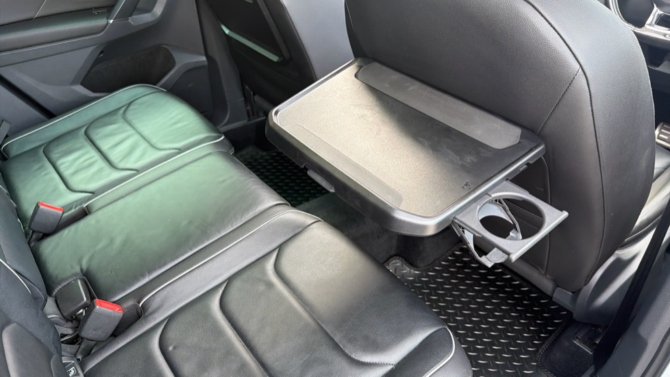 Volkswagen Tiguan 2.0 TDi 190 4Motion R-Line 5dr DSG Diesel Estate - Image 32
