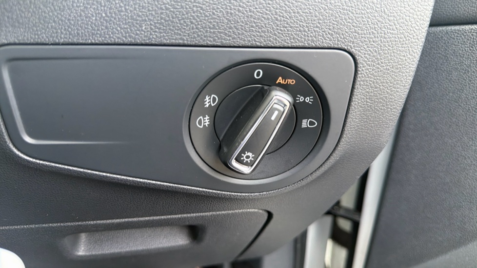 Volkswagen Tiguan 2.0 TDi 190 4Motion R-Line 5dr DSG Diesel Estate - Image 36