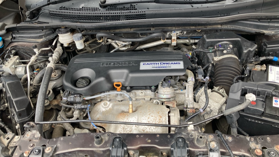 Honda CR-V 1.6 i-DTEC SE Plus 5dr 2WD [Nav] Diesel Estate - Image 8