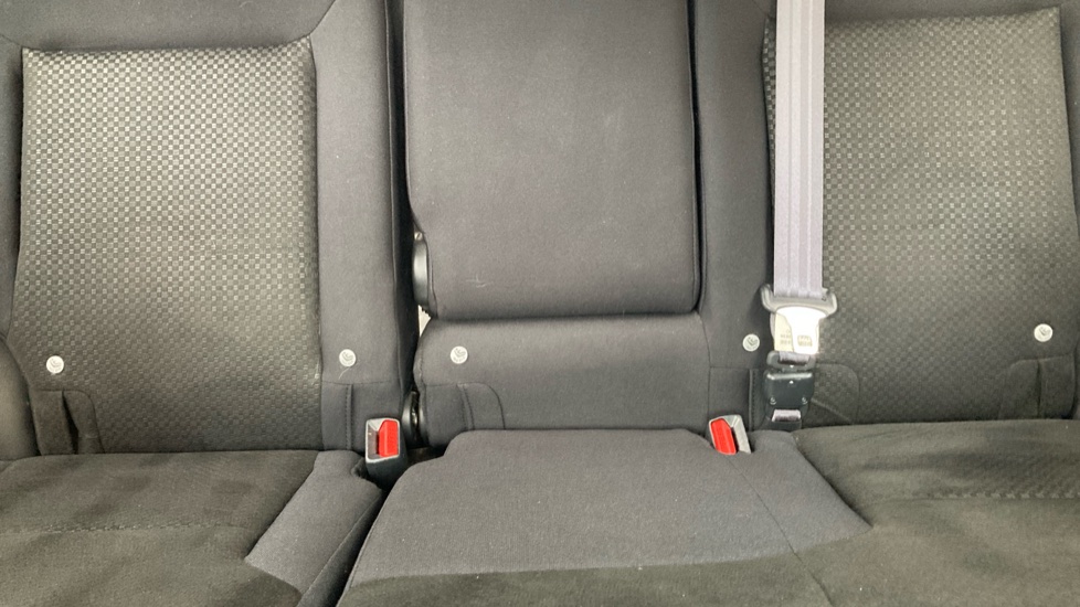Honda CR-V 1.6 i-DTEC SE Plus 5dr 2WD [Nav] Diesel Estate - Image 15