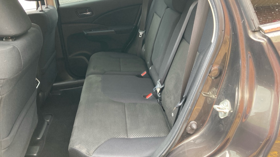 Honda CR-V 1.6 i-DTEC SE Plus 5dr 2WD [Nav] Diesel Estate - Image 16