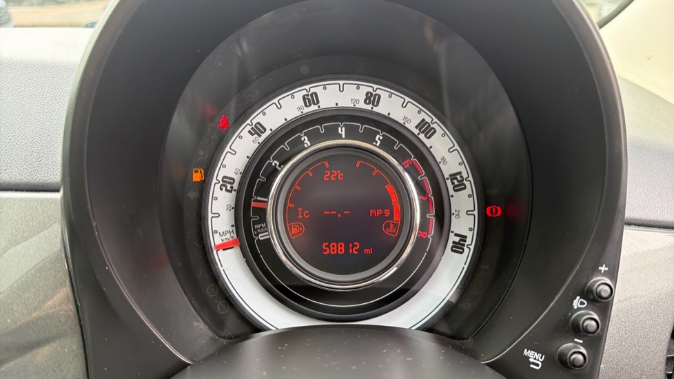 Fiat 500 1.2 Lounge 3dr Petrol Hatchback - Image 18