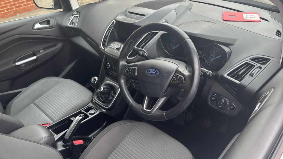 Ford C-MAX 1.0 EcoBoost 125 Titanium 5dr Petrol Estate - Image 11