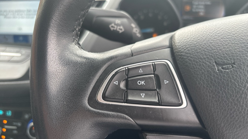 Ford C-MAX 1.0 EcoBoost 125 Titanium 5dr Petrol Estate - Image 22